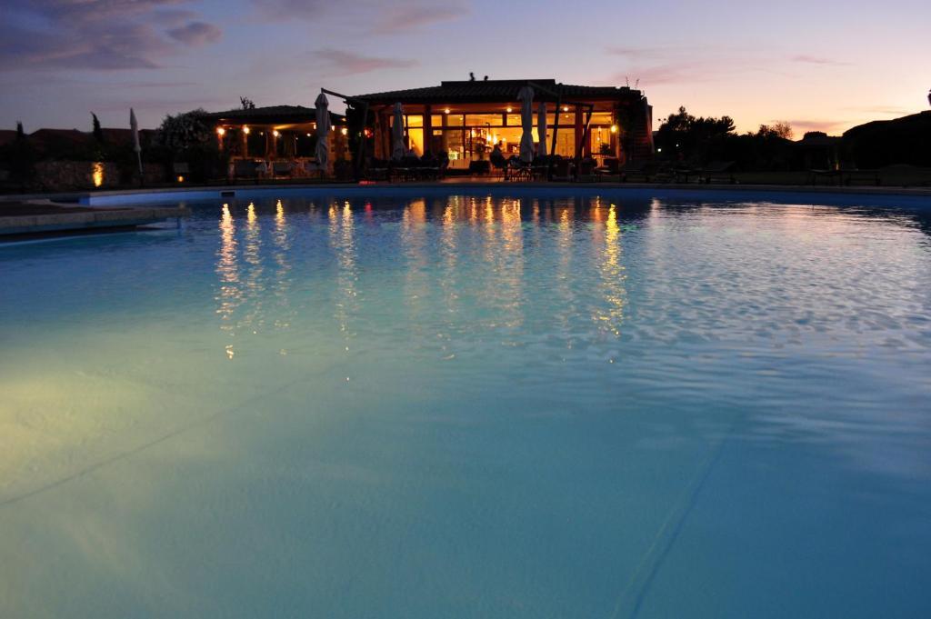 Cala Paradiso Residence San Teodoro  Exterior foto