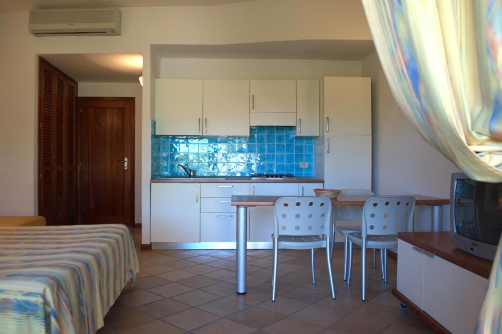 Cala Paradiso Residence San Teodoro  Zimmer foto